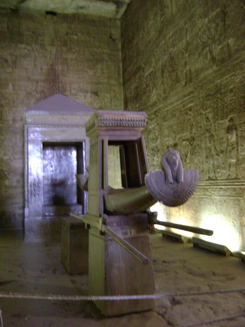 EGYPTE 2008 EDFOU TEMPLE HORUS - 22