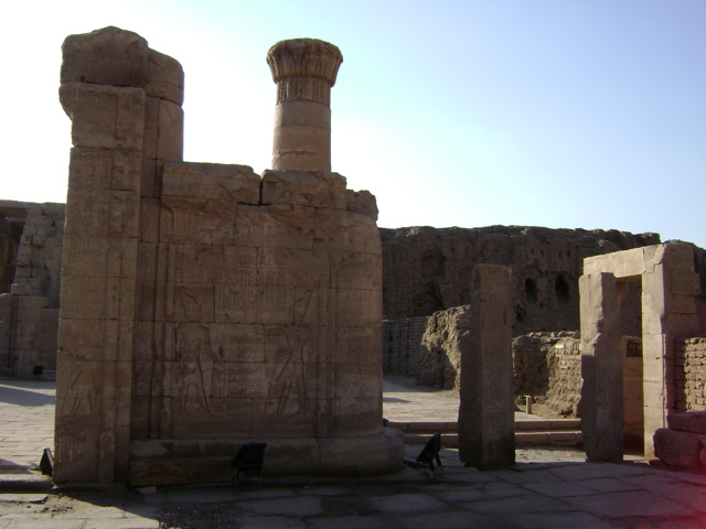 EGYPTE 2008 EDFOU TEMPLE HORUS - 66