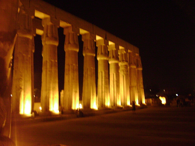 EGYPTE 2008 TEMPLE DE LOUXOR - 19