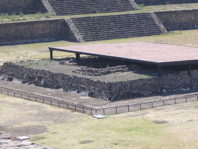 TEOTIHUACAN - 218