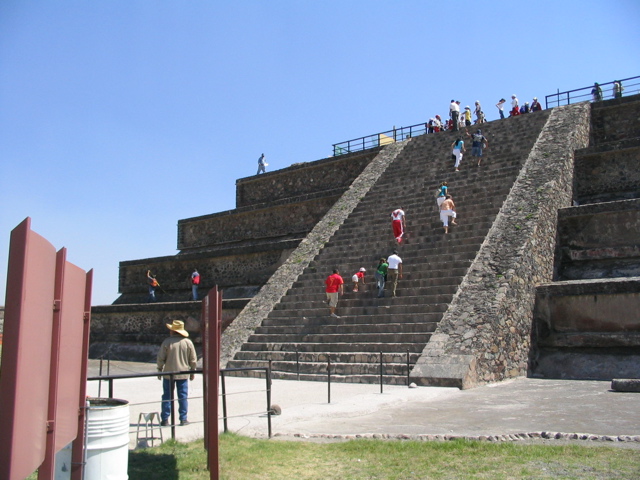 TEOTIHUACAN - 119