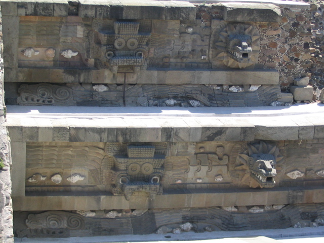 TEOTIHUACAN - 125