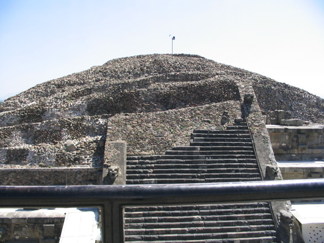 TEOTIHUACAN - 150