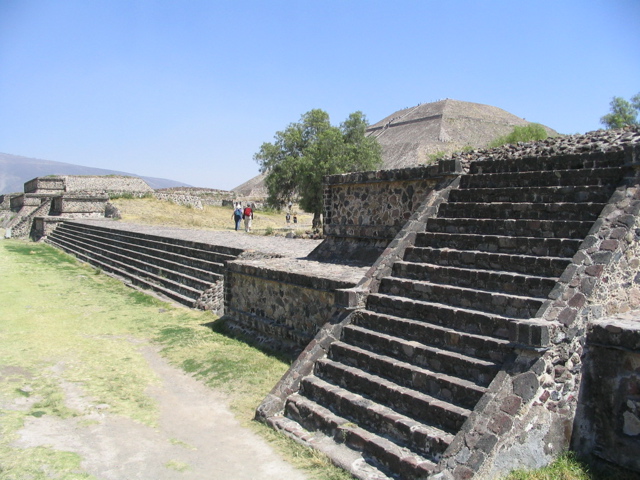 TEOTIHUACAN - 166
