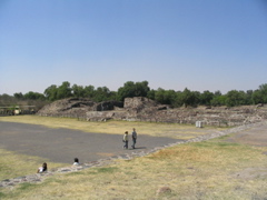 TEOTIHUACAN - 100