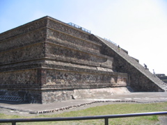 TEOTIHUACAN - 196