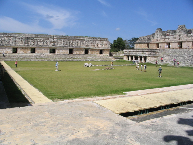 uxmal - 101