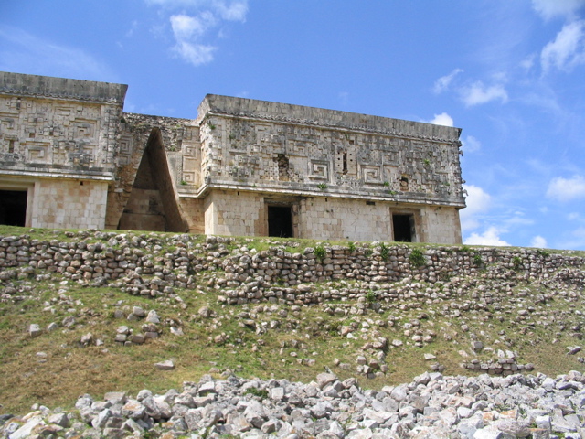 uxmal - 240