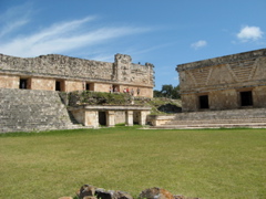uxmal - 25